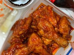 -BHC炸鸡(明洞总店)