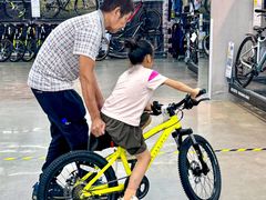 -迪卡侬(顺峰山店)