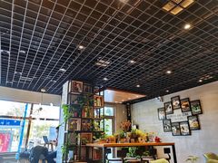 -ZING COFFEE 镜咖啡