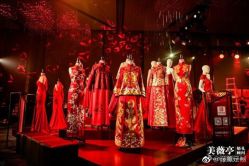 点击看大图 -藤薰定制中式嫁衣礼服旗袍店