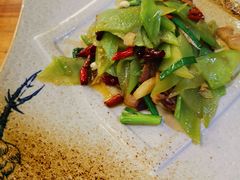 -滇香肴·云南菜蒸汽石锅鱼(云南北路店)