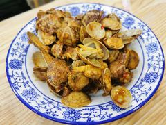 -江城燕子大排档(江汉路步行街店)