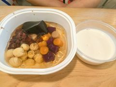 -满记甜品(优客百盛店)