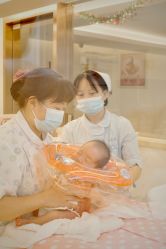 -盈月阁母婴护理中心·月子中心·月嫂育儿嫂