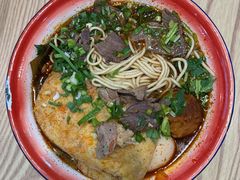 -刘二姐襄阳牛肉面(鸟巢店)
