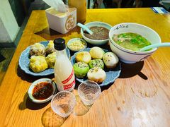 -鑫震源·苏式大虾生煎(山塘街店)