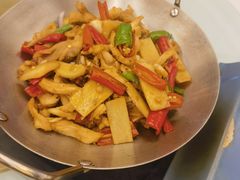 -饭怕鱼·黄焖鲟龙鱼(湖大店)