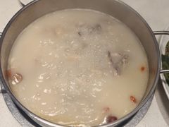 -煲王粤菜餐厅(中侨中心店)