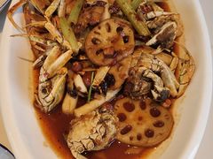 香辣蟹-丫丫蟹庄·苏式园林农家乐·阳澄湖大闸蟹(阳澄湖莲花岛店)