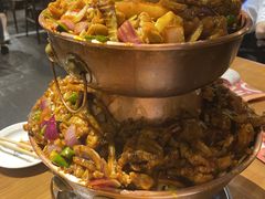 -炉小二铜锅牛蛙•川湘菜(三里屯店)