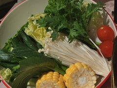 -囍凤楼·粤菜·点心·火锅(温特莱店)