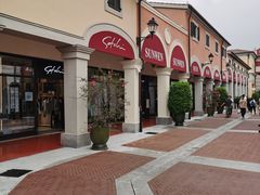 -佛罗伦萨小镇广佛名品奥特莱斯(疏港路店)