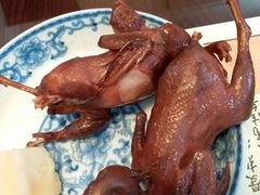 -陆稿荐观前街店