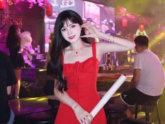 -喜鹊音乐酒馆(西街店)