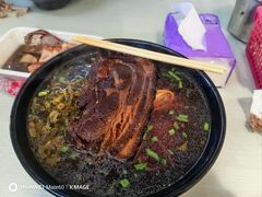 -小龙大肉面馆