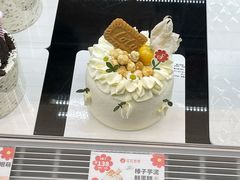 -花花卷卷·鲜食蛋糕(静安久光百货店)