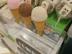 -大食代美食广场(上海中心店)