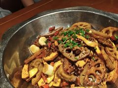 -鑫小城故事·砂锅·排骨藕汤(兴业路店)