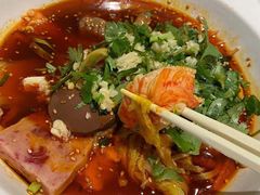 -成都你六姐·牛肉冒菜(城市集市合生汇店)