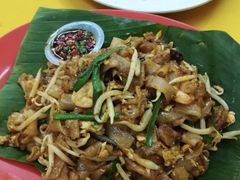 炒河粉-明记烧鱼美味店