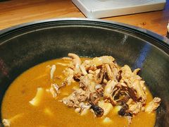 -老何二婶家铁锅炖·东北菜(白石洲店)