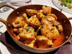 烩蘑菇-Solo(衡山路店)