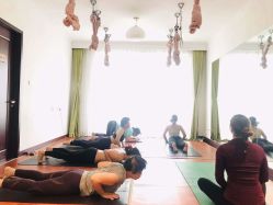 -Yvon yoga 瑜伽·精准体态管理中心