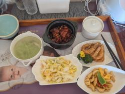 -大美母婴月子中心