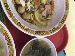 粿条汤-大华猪肉粿条面