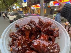 -霄汉牛三鲜湖北砂锅菜(万松园2店)