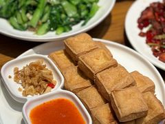 -汉小城·老铫子藕汤·乡野湖北菜(江汉路吉庆街店)