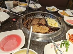 -木槿花韩式炭烤·熟成肉工坊(孙文东路店)