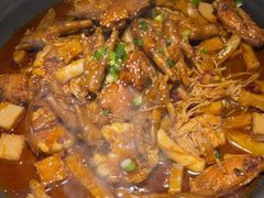 -徐记小怪兽肉蟹煲(中央大街店)