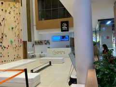 -ROCKPLUS攀岩馆(环宇城店)