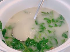 -凤阁楼果木烧鹅(鹤山陈山店)