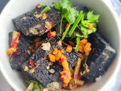 -黑色经典臭豆腐·湖南特产(坡子街特产局店)