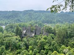 -梭布垭石林景区