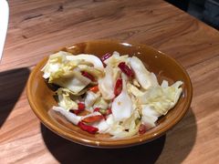 餐前小菜-先启半步颠小酒馆(常熟万达广场店)
