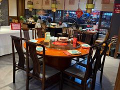 -魏铭鱼头捞饭(晋阳路店)