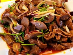 麻辣鸡胗-大连发现王国度假酒店