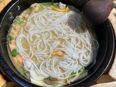 -勺子米线·云南传统小吃市集(四方街店)