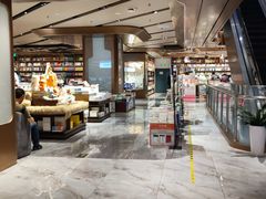 -凤凰国际书城(凤凰广场店)