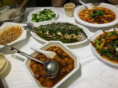 -华光驿站私房菜·黑金冠