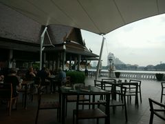 -阿瓦尼河滨曼谷酒店