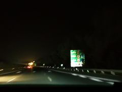 -平望服务区·停车场