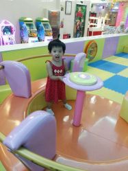旋转餐厅-堂堂乐儿童乐园(阳光100欧特福店)