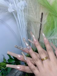 -芊冉•美甲美睫纹绣