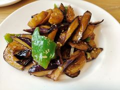 -关东小磨东北菜(上海长风大悦城店)