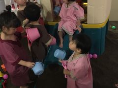 -绿岛汤泉韩式休闲会所