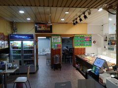 -晓宇盒饭(民安街店)